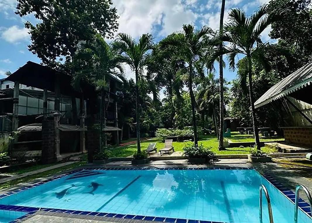 Airport City Hub Hotel