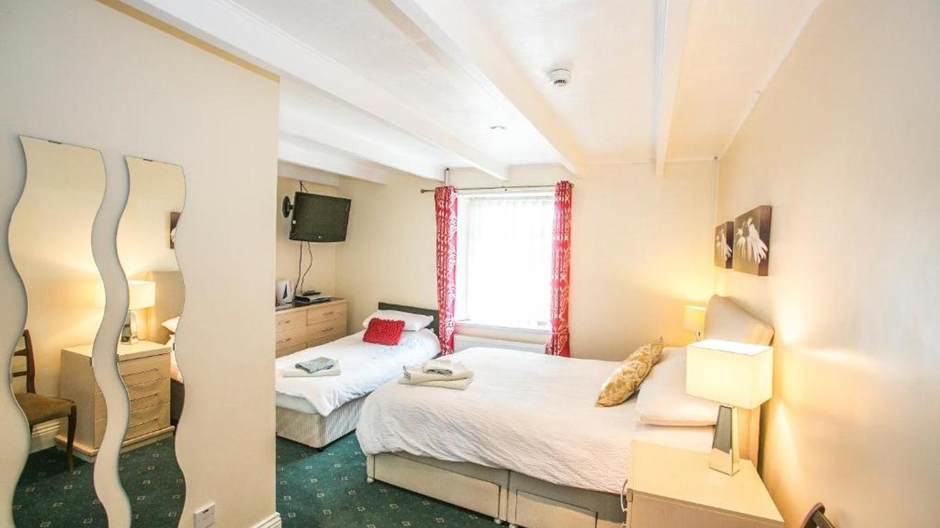 The Brown Horse Hotel