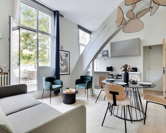 Flat with Terrasse - 1BR-4P - Eiffel Tower - Paris - Sala de estar