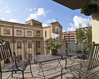 Tuan Anh Hostel by Bay Luxury - Hanoi - Balcony