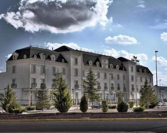 Hotel Bossh Alicia - Albacete - Bina