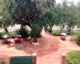 Hotel Moonstone - Anuradhapura - Patio