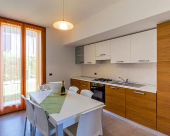 Albarella Maisonette S3M 3 - Isola Albarella - Cocina