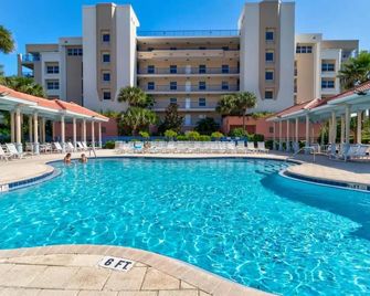 Seashell Escape - New Smyrna Beach - Pool