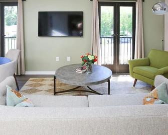 The Lofts at Paso Market Walk - The Agave Room - El Paso de Robles - Huiskamer