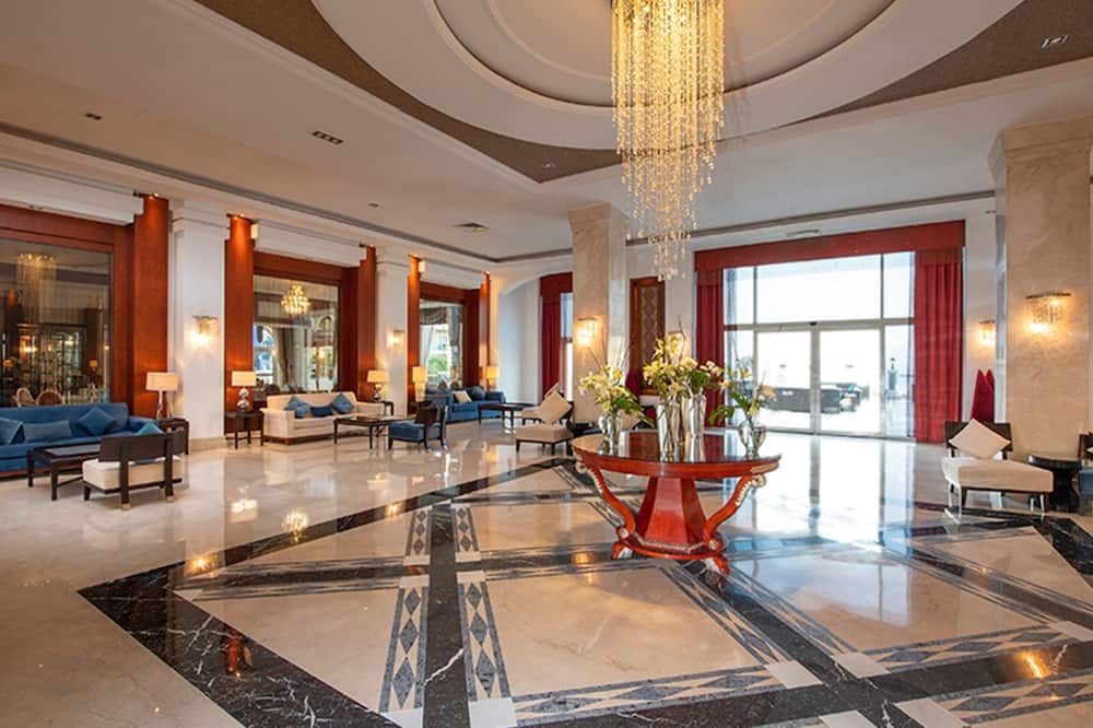 Premier Le Reve Hotel & Spa (Adults Only)