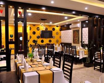 The Bellevue - Gwalior - Restaurant