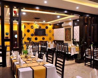 The Bellevue - Gwalior - Restaurant