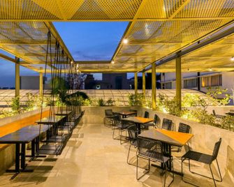 Hotel Crystal Palace - Merath - Bar