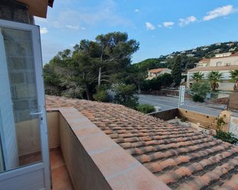 Hôtel Les Calanques - Sainte-Maxime - Balcony