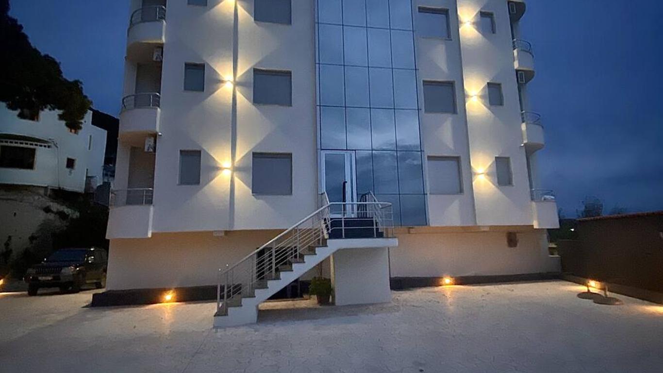 Al Hotel