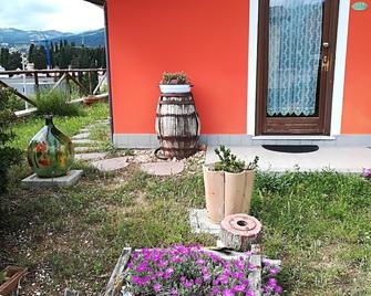 Giuggiolando - L'Aquila - Patio