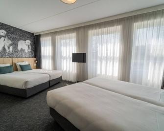 Hotel de Bonte Wever Assen - Ассен - Спальня