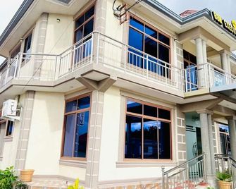 Bbm Executive Lodge - Dodoma - Edificio