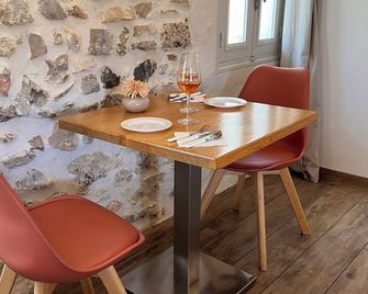La Maison De Vaison - Vaison-la-Romaine - Eetruimte