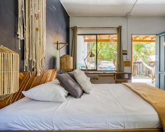 Socialtel Santa Teresa South - Cobano - Bedroom