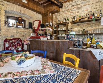 Agriturismo Goccia di Luna - Umbertide - Bar