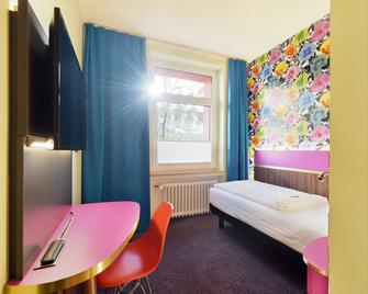 Cityhotel Thüringer Hof Design Hannover - Hannover - Bedroom