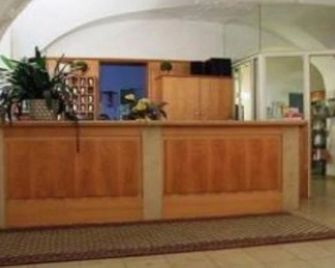 Altstadthotel Augsburg - אוגסבורג - דלפק קבלה