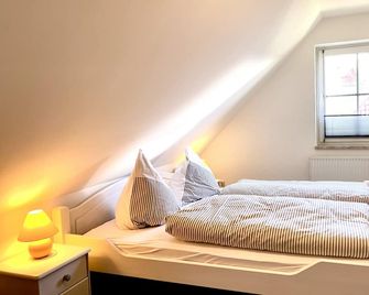Hägerende 66a Haus Ankerplatz Wohnung Oberdeck - Ostseebad Wustrow - Slaapkamer
