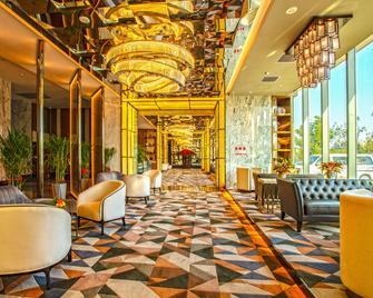 Ramada Plaza by Wyndham Nanxun - Huzhou - Lobby