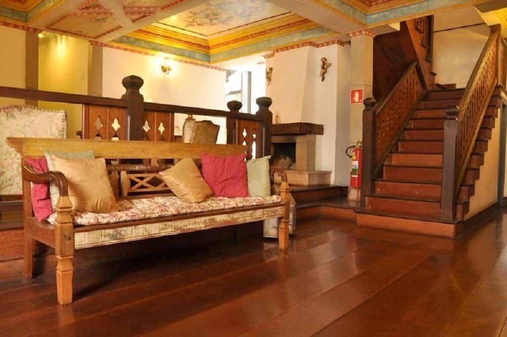 Pousada Laços de Minas - אורו פרטו - לובי