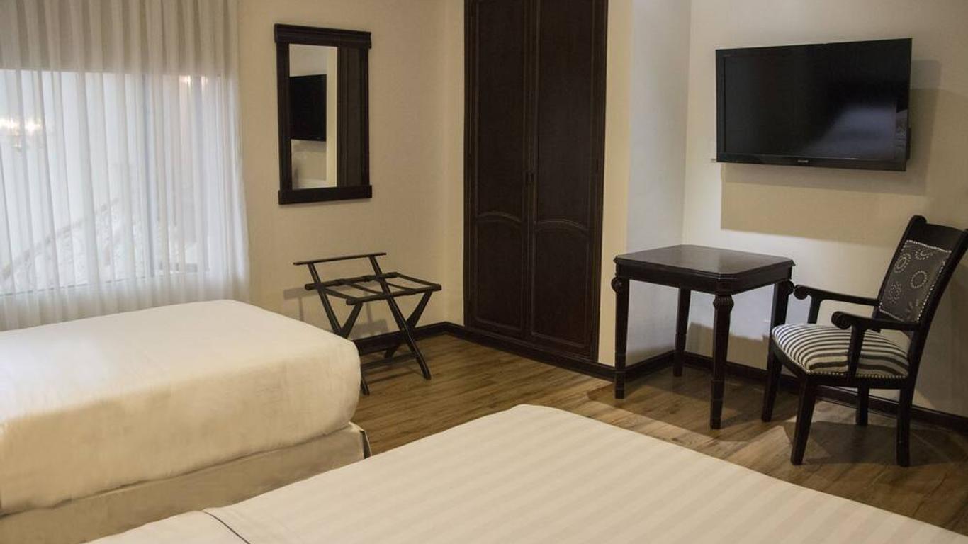 Hotel Castilla Real