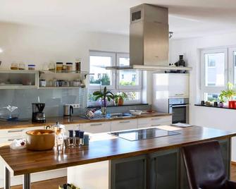 Privatzimmer 1 - Gasthaus Privatzimmer in Freiburg im Breisgau - Friburgo de Brisgovia - Cocina