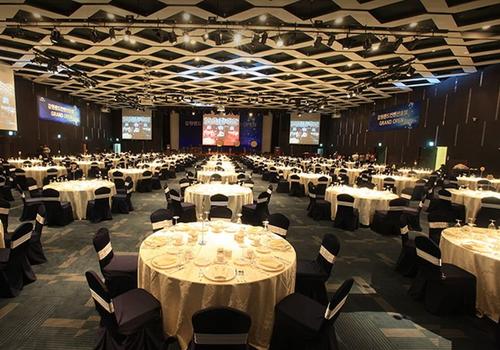 High1 Grand Hotel Convention Tower, Jeongseon @AED 445 - High1 Grand Hotel  Convention Tower Price, Address & Reviews