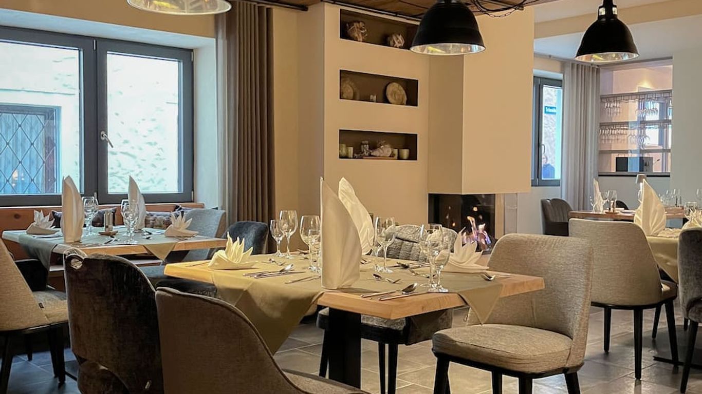 هوتل دي جامز