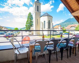 Le Roc du Cygne charmant appartement 4 personnes à deux pas du lac - Duingt - Ban công