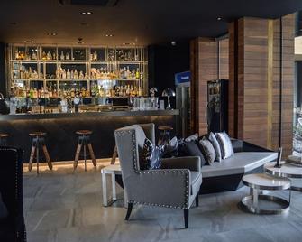 格南居酒店 - 卡馬拉 - 酒吧