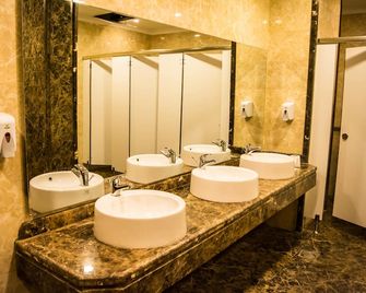 Tolip El Galaa Cairo Hotel - Cairo - Bathroom
