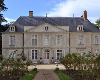 Reception hall, l'Orangerie. 5-minute drive from Angers train station - Sainte-Gemmes-sur-Loire - Building