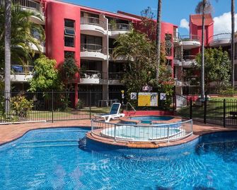 Enderley Gardens Resort - Surfers Paradise - Piscina