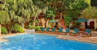 La Posada Hotel - Laredo - Pool