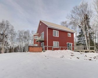Hôtel à la maison - Les Sabots du Nord avec spa - Baie-Saint-Paul - Bâtiment