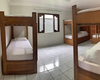 Rio Claro Comfort Hostel e Suítes - São Luiz - Bedroom