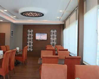 Rest Inn Aydin Hotel - Aydin - Restaurante