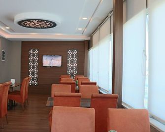 Rest Inn Aydin Hotel - Aydin - Restaurante