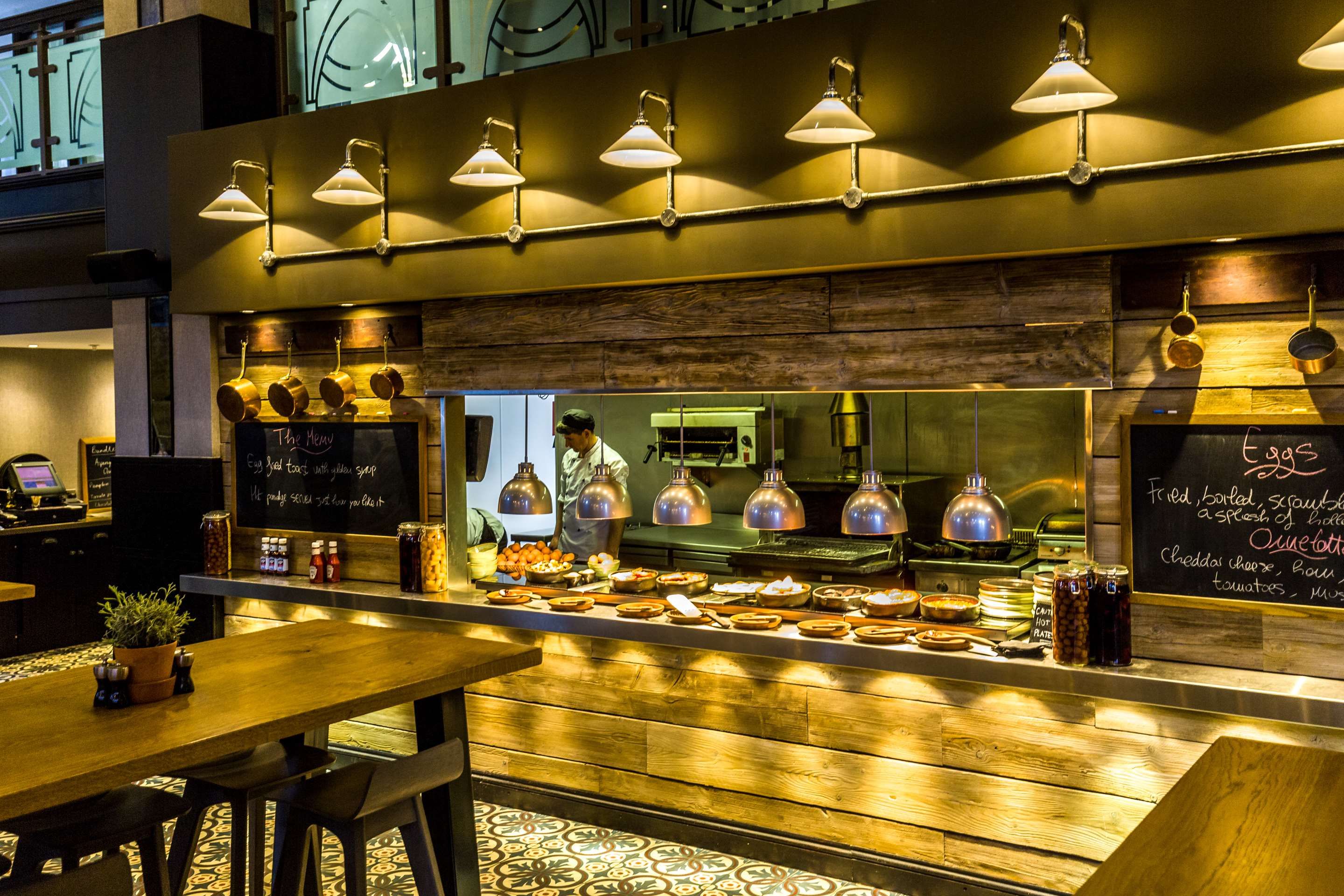 Radisson Blu Hotel Leeds City Centre - לידס - בר