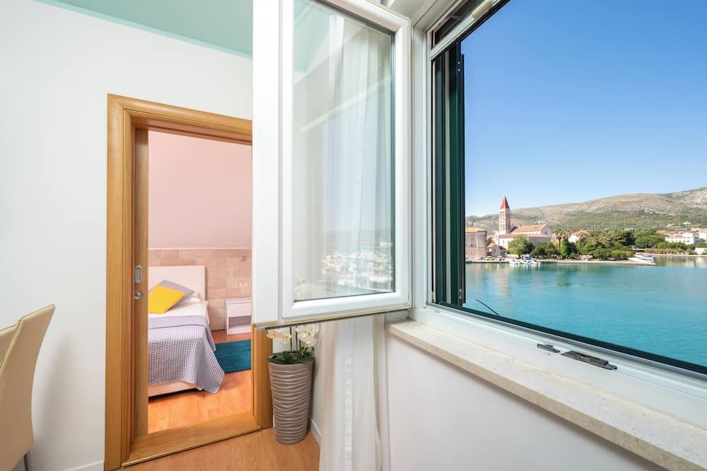 Villa Jidro - טרוגיר - מרפסת