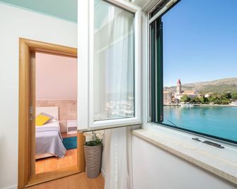Villa Jidro - Trogir - Balkon