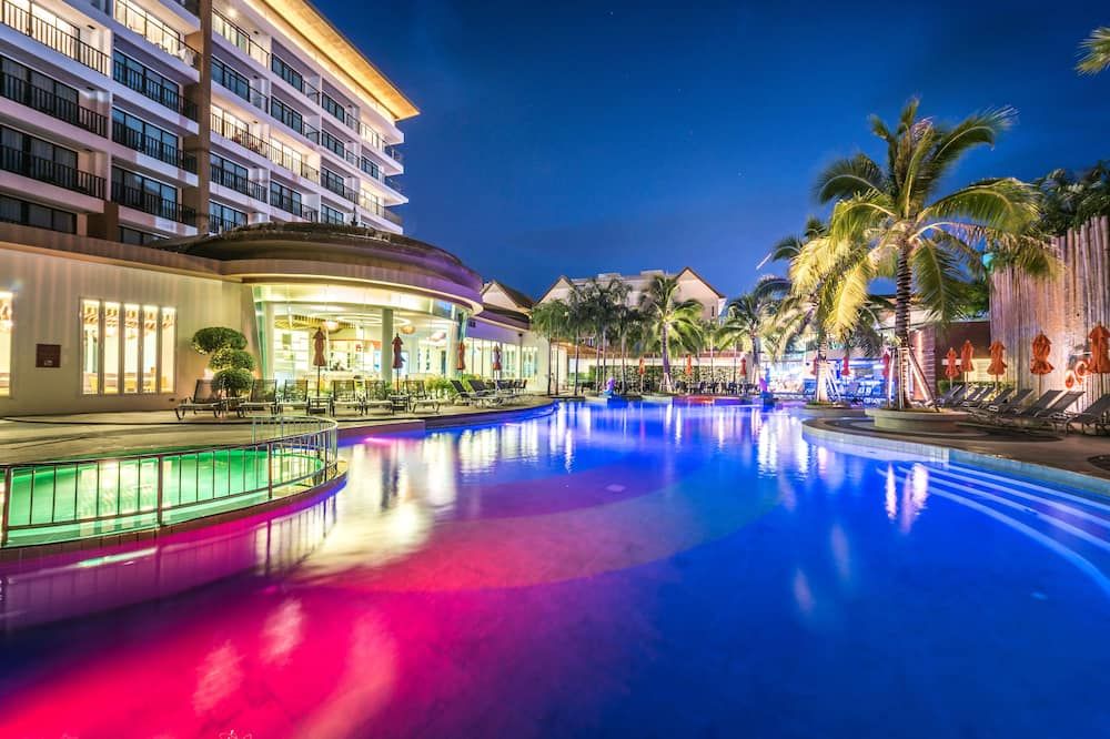 The Beach Heights Resort