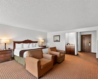 Best Western Chieftain Inn - Wenatchee - Bedroom
