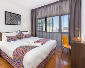 City Edge Dandenong Apartment Hotel - Dandenong - Bedroom