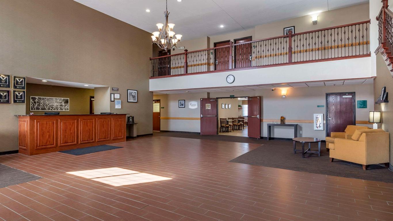 Sleep Inn & Suites Pleasant Hill - Des Moines