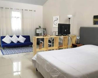 Apartamentos Sacor #1 Studio - Curridabat - Habitación