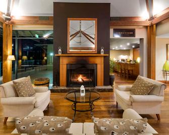 Oaks Cypress Lakes Resort - פוקולבין - לובי