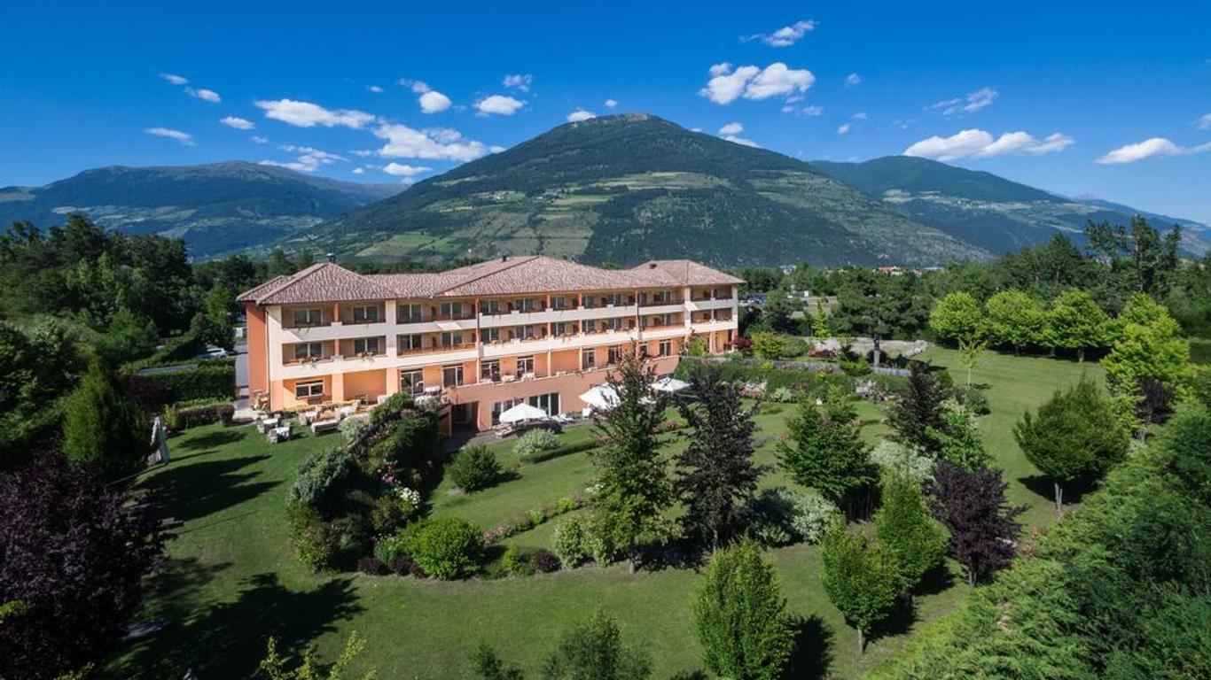 Garden Park Hotel